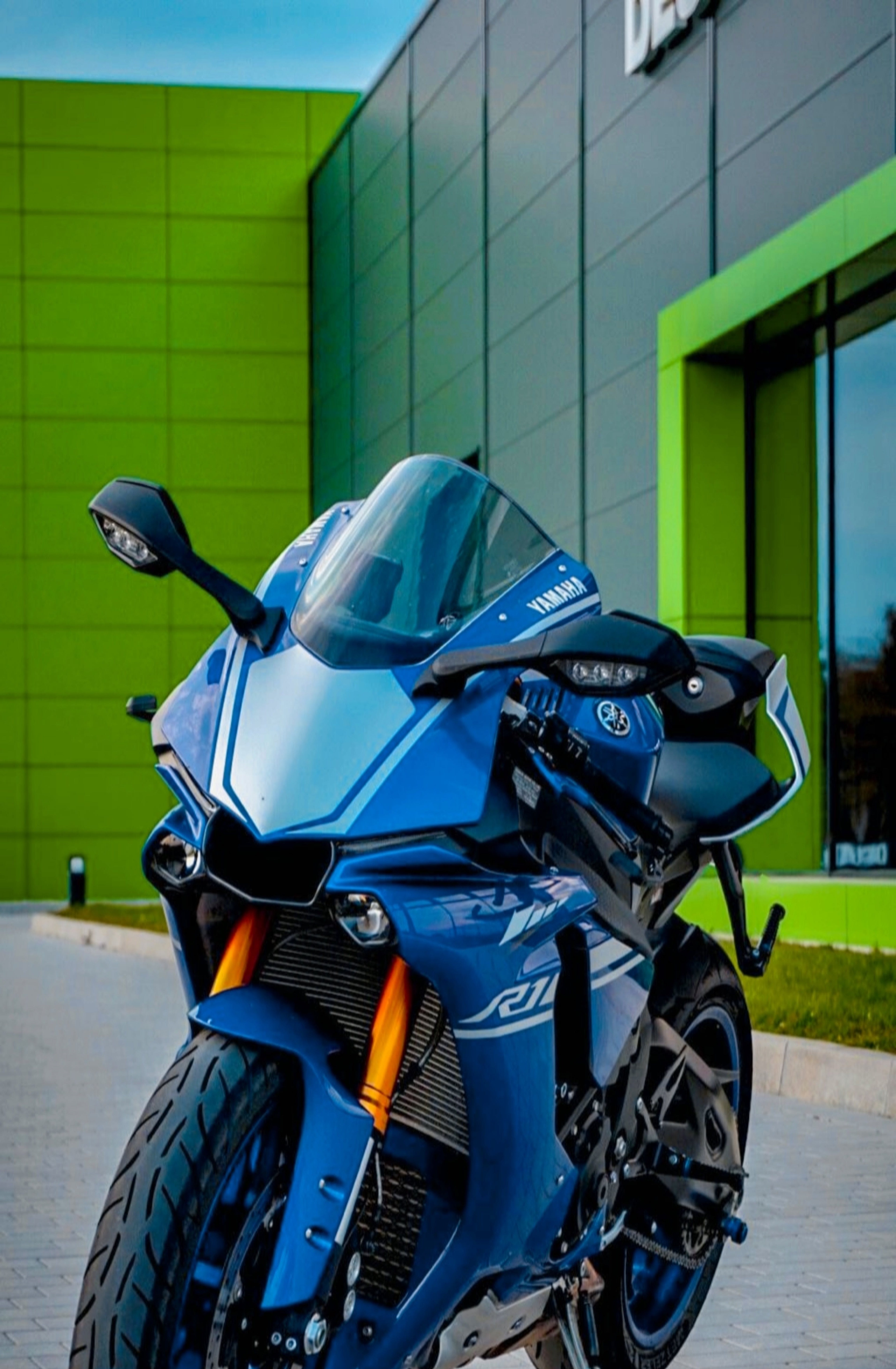 yamaha r1 motorcycle